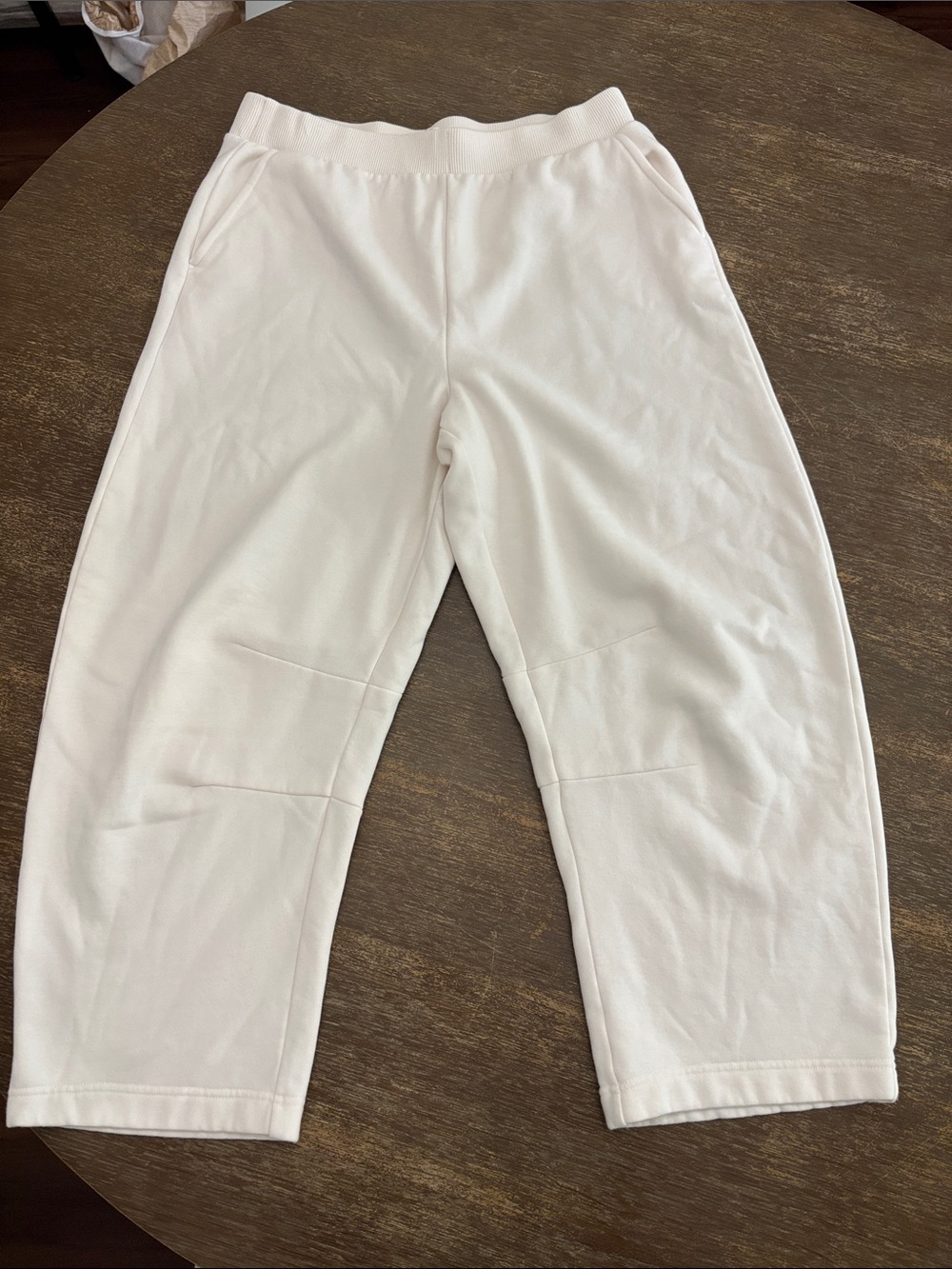 Lou & Grey Loft Barrel Leg Sweatpants size Large